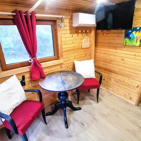 à 8, Famille Ou Amis, Les Pyrénées En Partage Сasa de vacaciones *