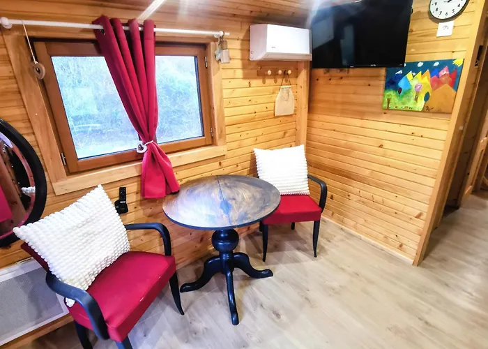 à 8, Famille Ou Amis, Les Pyrénées En Partage Сasa de vacaciones *